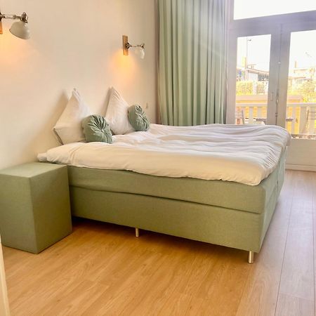 Maison Rue De La Mer Зандворт Екстер'єр фото